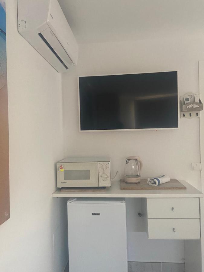 A 2 Passi Dal Mare! Apartment Es Pujols Exterior photo
