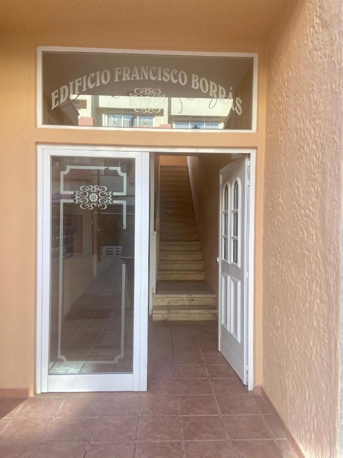 A 2 Passi Dal Mare! Apartment Es Pujols Exterior photo